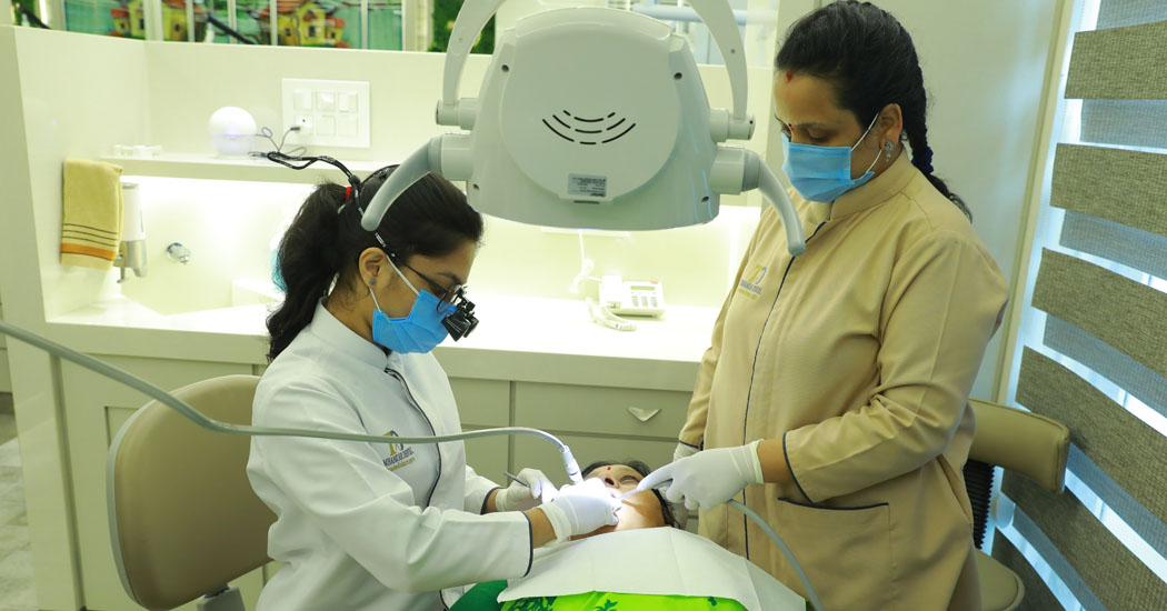 Single visit root canal at Tamhankar Dental